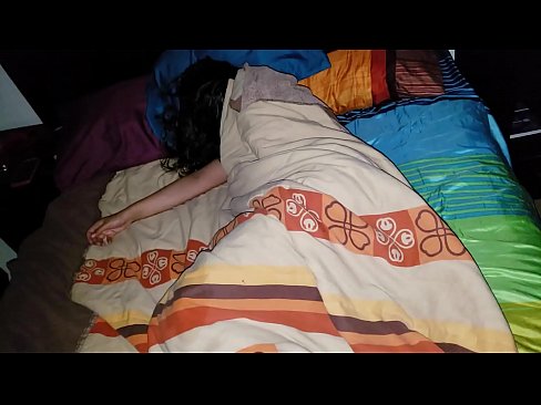❤️ Stepson nga gibadlong ang iyang batan-ong ina-ina samtang siya natulog. ❤️ Porno sa amon ☑